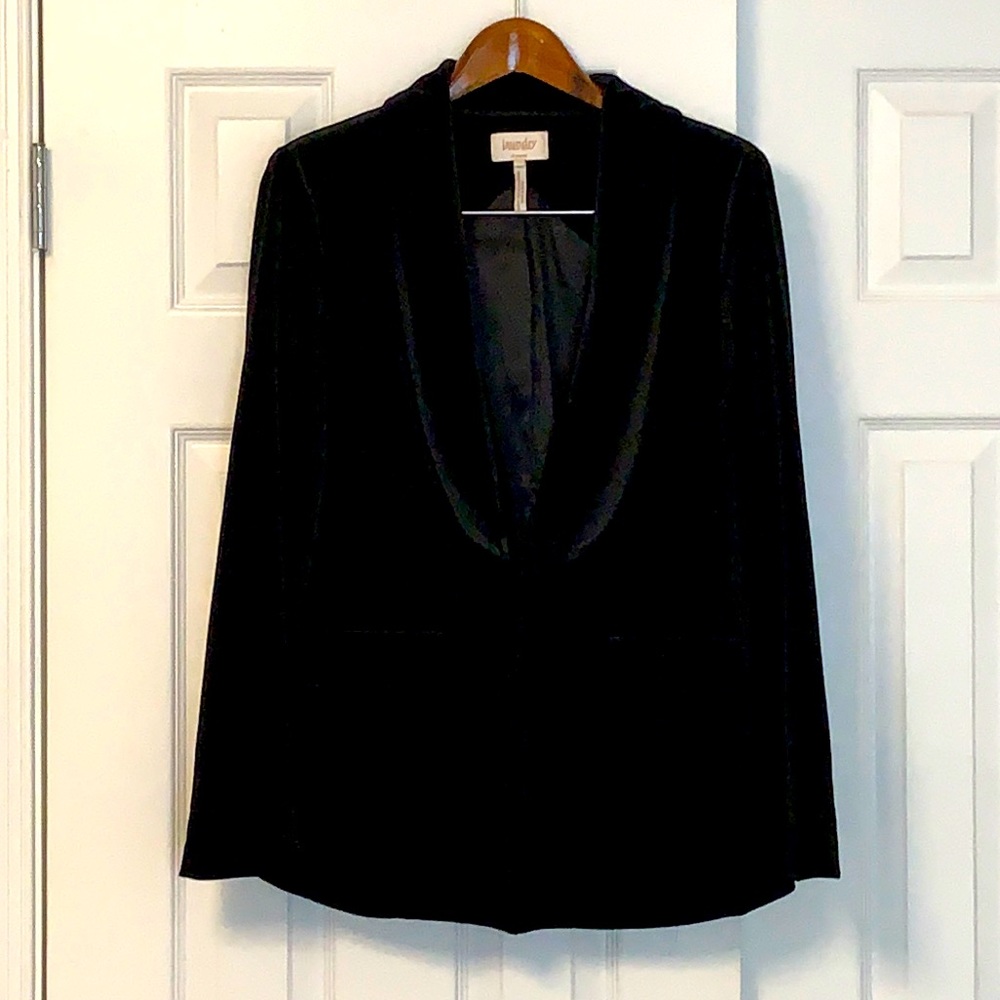 Black Velvet Blazer. Size: Small